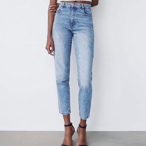 Zara NWT, High Waisted Jeans, Size 28 (US 6)